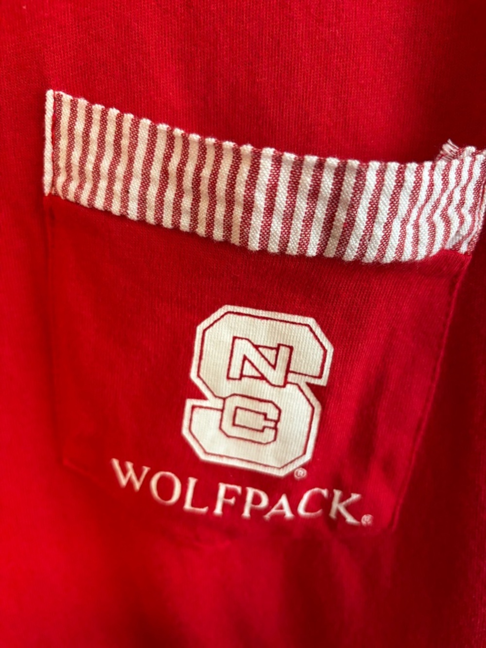 Pressbox Red NC State Wolfpack Crewneck T-Shirt - Picture 3 of 10